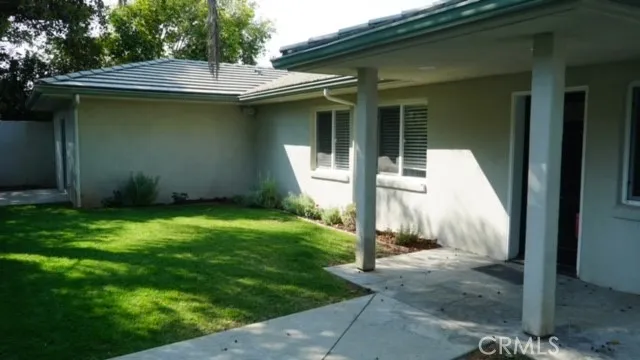 Yard Front