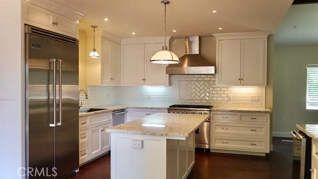 2675 Kitchen 2