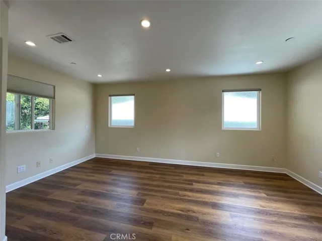 2677 Bedroom