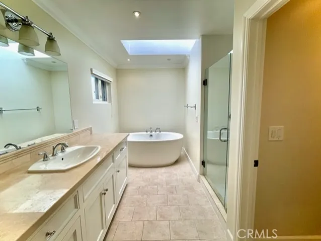 2675 Master Bath