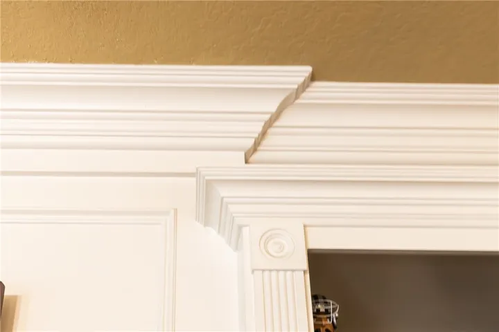 Closeup of detail work in family room