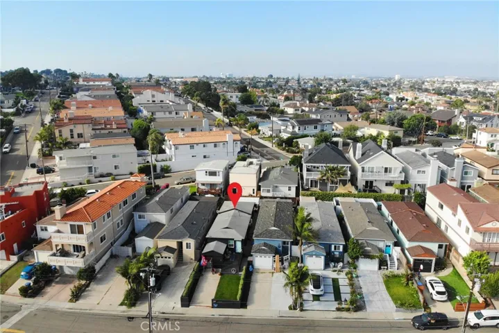 Community vibe on Haynes Lane