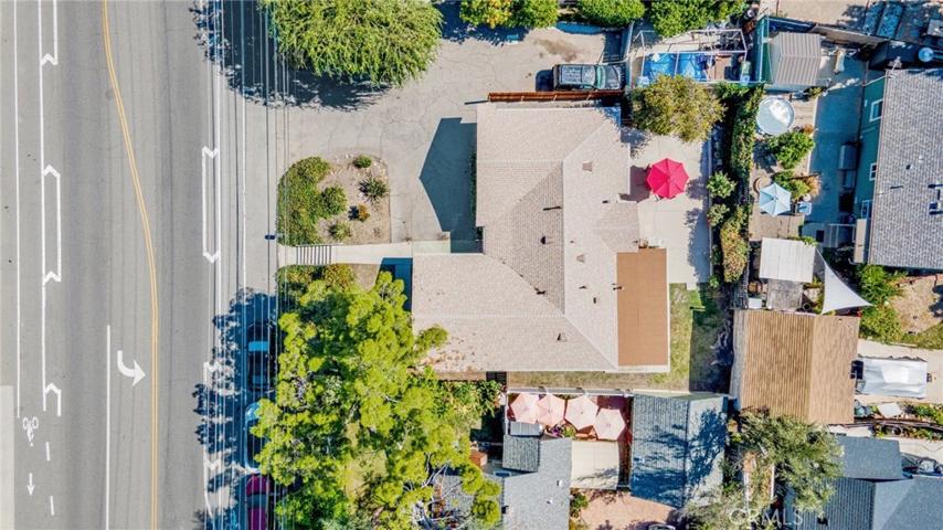 8970 Foothill Boulevard, Sunland, California 91040