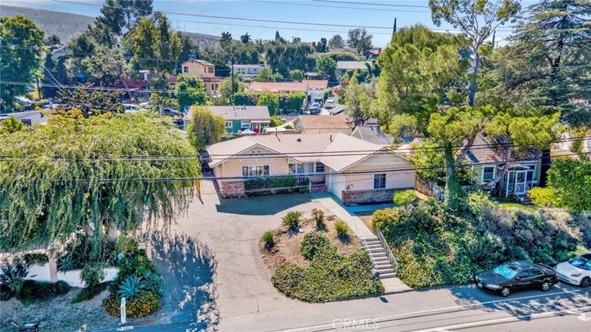8970 Foothill Boulevard, Sunland, California 91040
