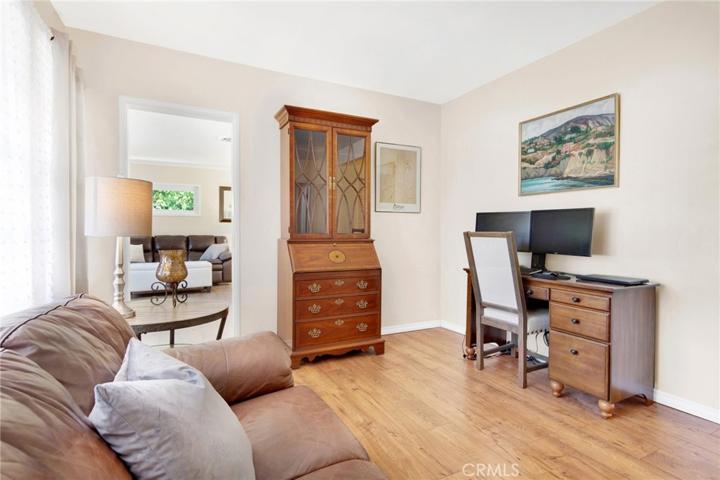 8970 Foothill Boulevard, Sunland, California 91040
