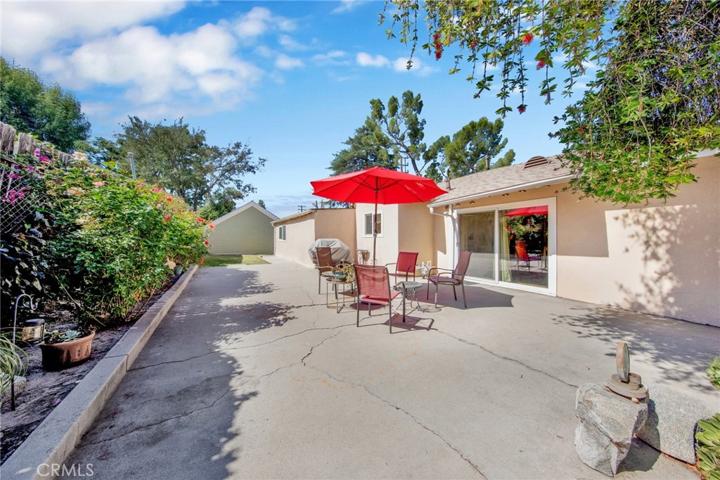 8970 Foothill Boulevard, Sunland, California 91040