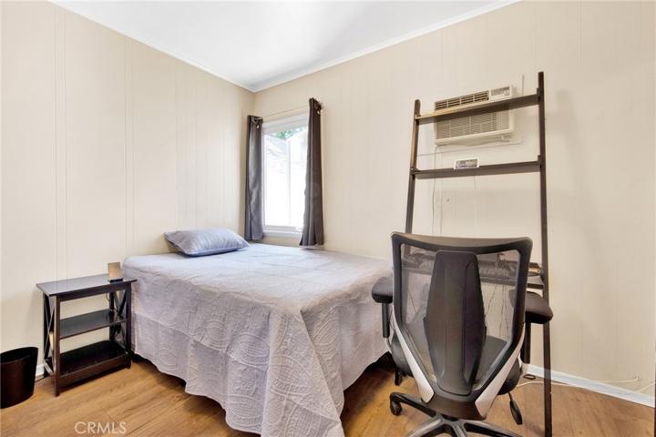 8970 Foothill Boulevard, Sunland, California 91040