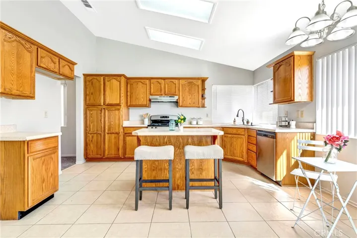 14221 Piedmont Drive, Victorville, California 92392