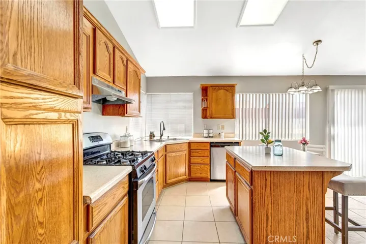 14221 Piedmont Drive, Victorville, California 92392