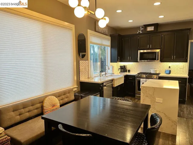 90 Jasmine Ct, Oakley, California 94561