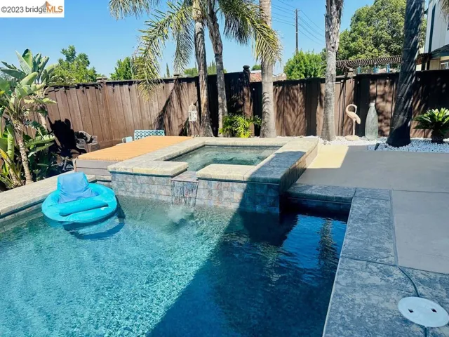 90 Jasmine Ct, Oakley, California 94561