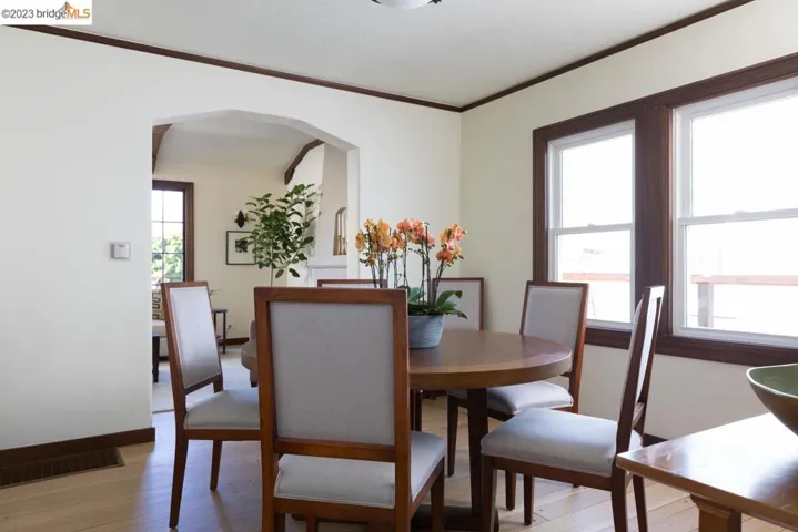 2246 Carleton, Berkeley, California 94704
