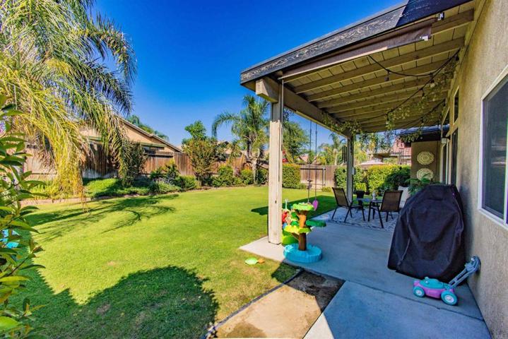 9604 Degranville Dr, Bakersfield, California 93311