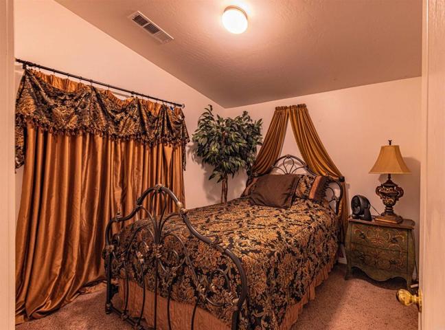 9604 Degranville Dr, Bakersfield, California 93311