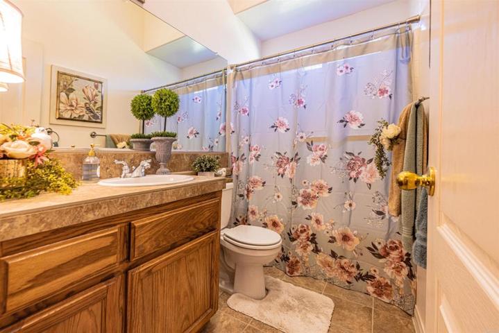 9604 Degranville Dr, Bakersfield, California 93311