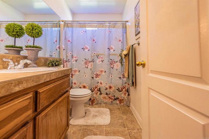 9604 Degranville Dr, Bakersfield, California 93311