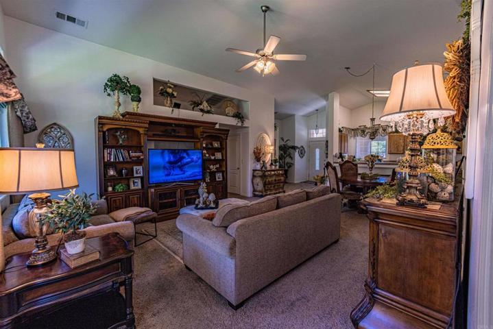9604 Degranville Dr, Bakersfield, California 93311