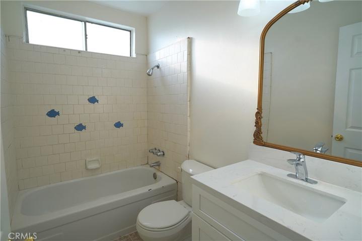 Unit B Restroom
