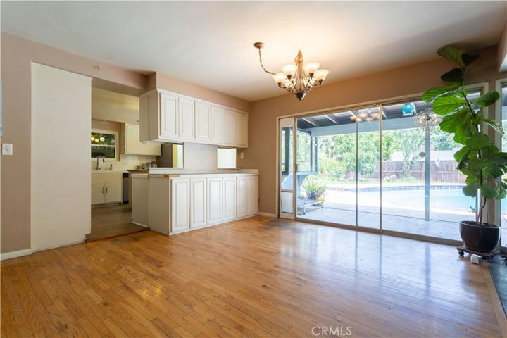 Dining area to kitchen.