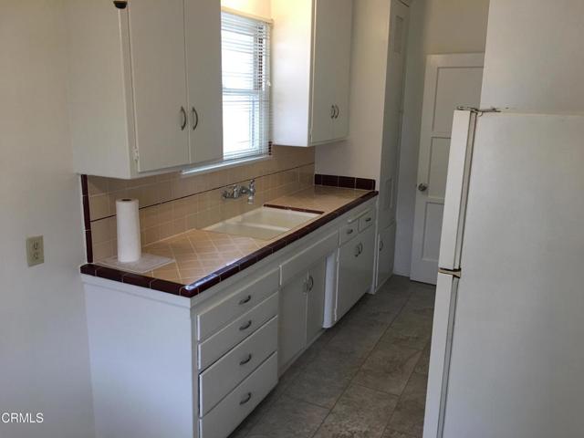 Kitchen - Apt. E