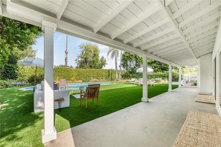 18645 Rocoso Place, Tarzana, California 91356