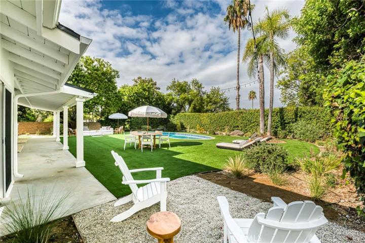18645 Rocoso Place, Tarzana, California 91356