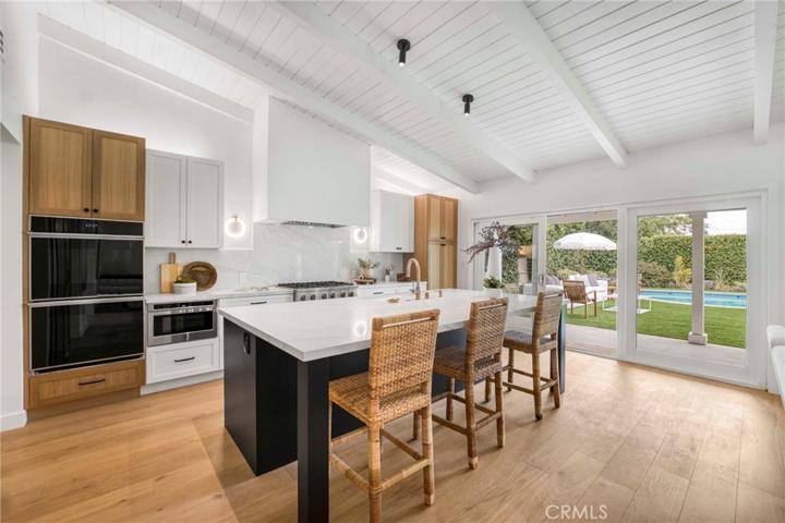 18645 Rocoso Place, Tarzana, California 91356