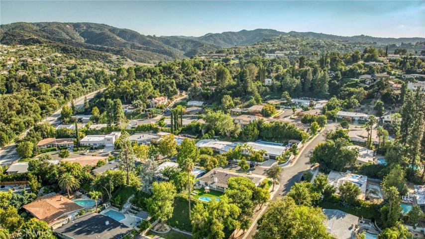 18645 Rocoso Place, Tarzana, California 91356
