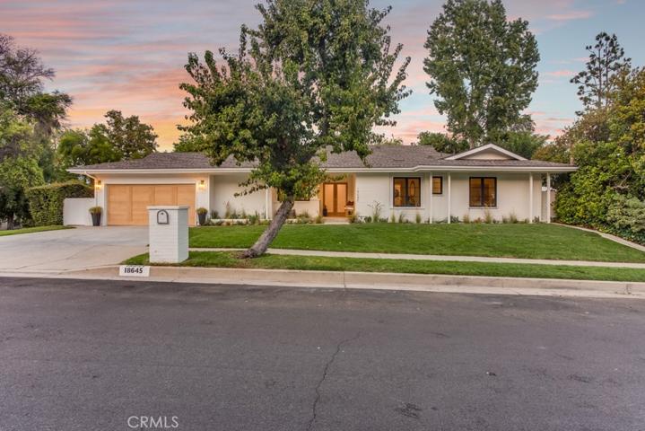 18645 Rocoso Place, Tarzana, California 91356