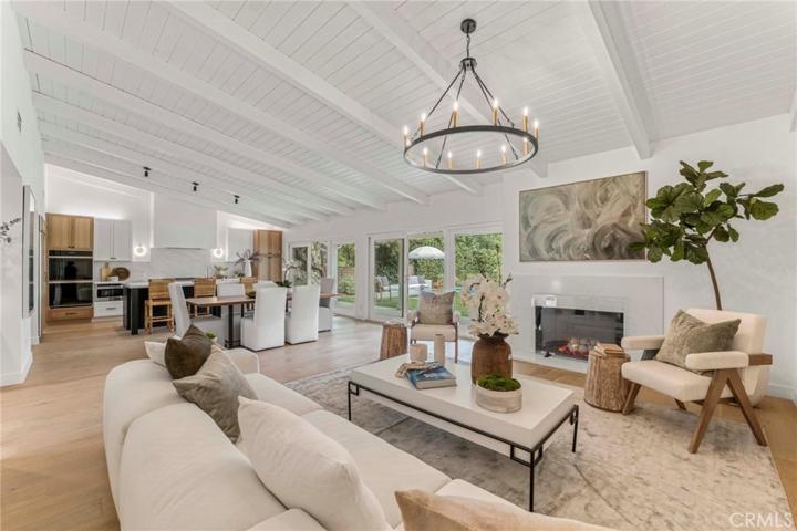 18645 Rocoso Place, Tarzana, California 91356