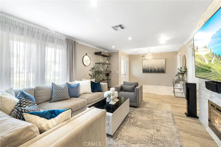 3450 E Elm Street, Brea, California 92823