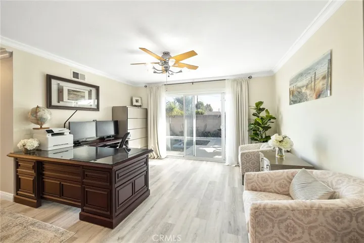 This office was a 4th bedroom previously, can easily be turned back to a bedroom.