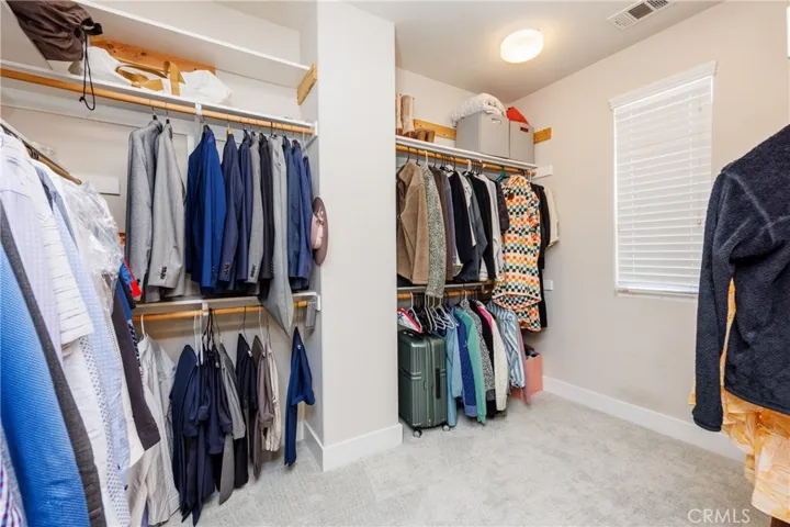 Walk-in closet