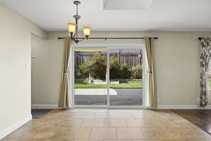 8831 Tacoma St, Ventura, California 93004
