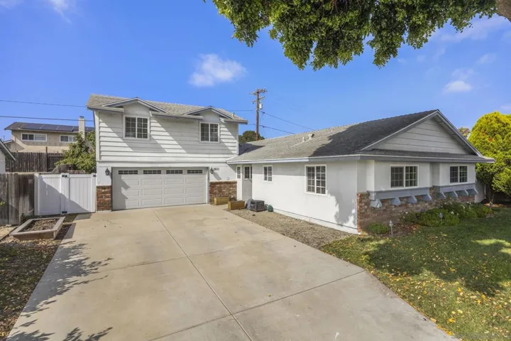 8831 Tacoma St, Ventura, California 93004