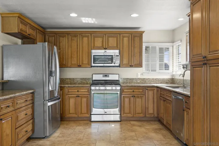 8831 Tacoma St, Ventura, California 93004