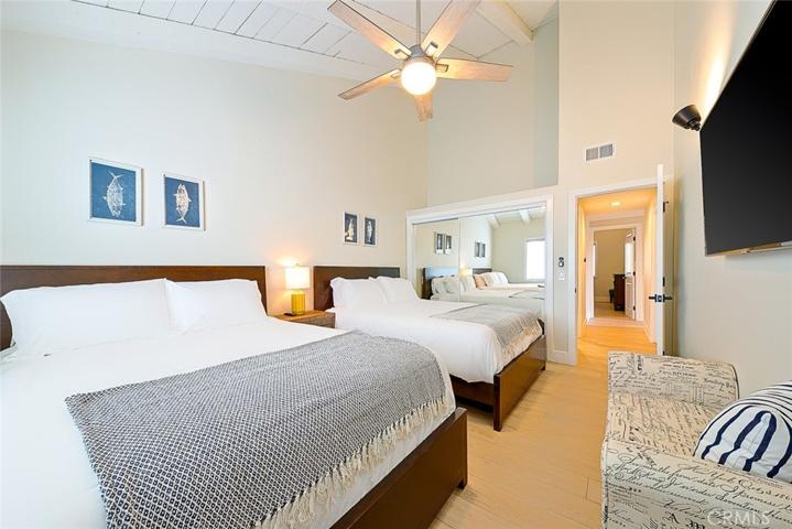 2711 W Balboa Boulevard, Newport Beach, California 92663