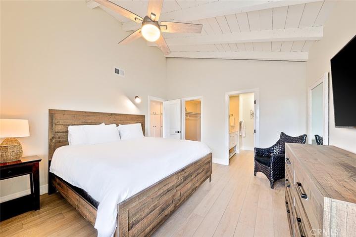 2711 W Balboa Boulevard, Newport Beach, California 92663