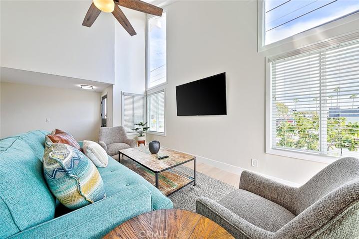 2711 W Balboa Boulevard, Newport Beach, California 92663