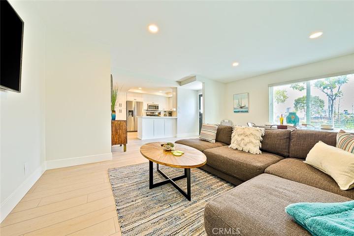 2711 W Balboa Boulevard, Newport Beach, California 92663