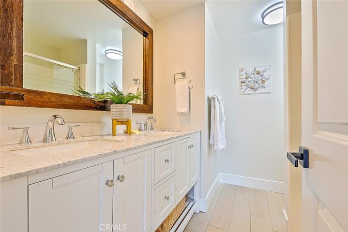 2711 W Balboa Boulevard, Newport Beach, California 92663