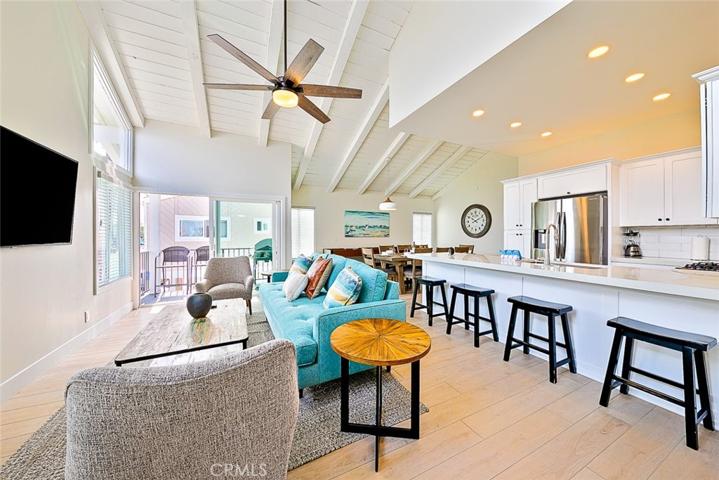 2711 W Balboa Boulevard, Newport Beach, California 92663