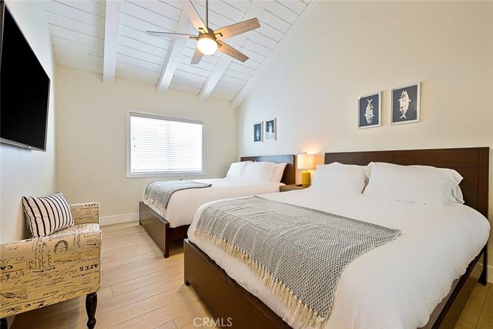 2711 W Balboa Boulevard, Newport Beach, California 92663
