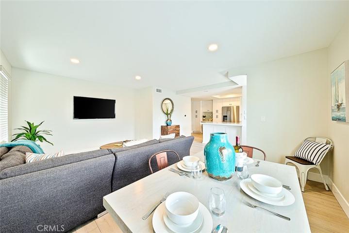 2711 W Balboa Boulevard, Newport Beach, California 92663