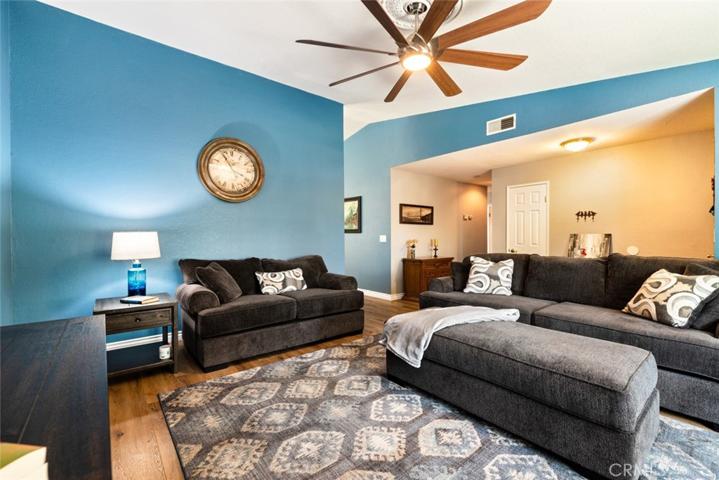 Living/Dining Room