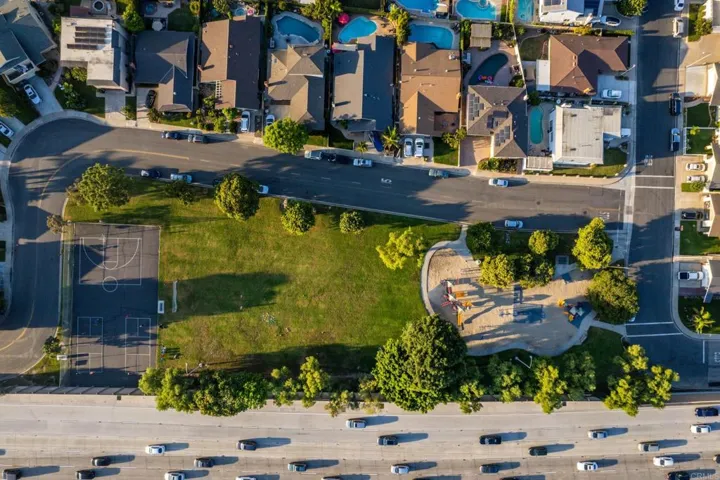 3550 Goldenrod Circle, Seal Beach, California 90740