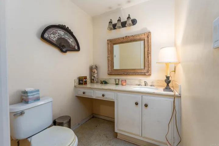 3550 Goldenrod Circle, Seal Beach, California 90740