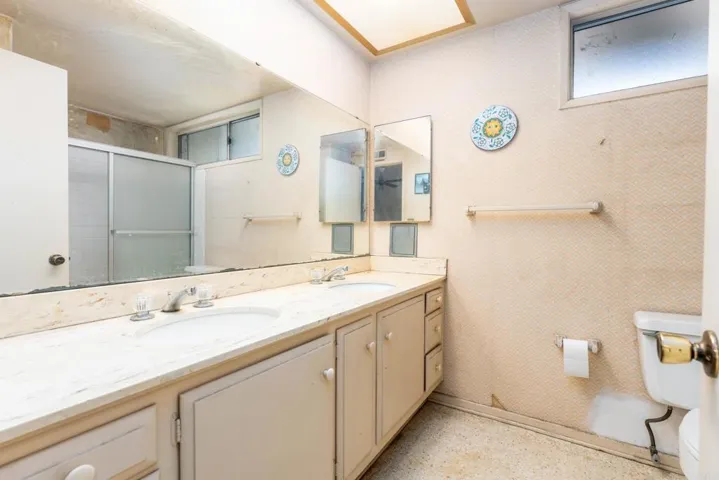 3550 Goldenrod Circle, Seal Beach, California 90740