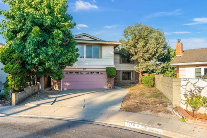 3550 Goldenrod Circle, Seal Beach, California 90740