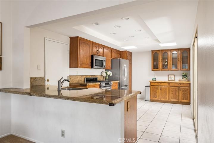 2102 E Wellington Avenue, Santa Ana, California 92701